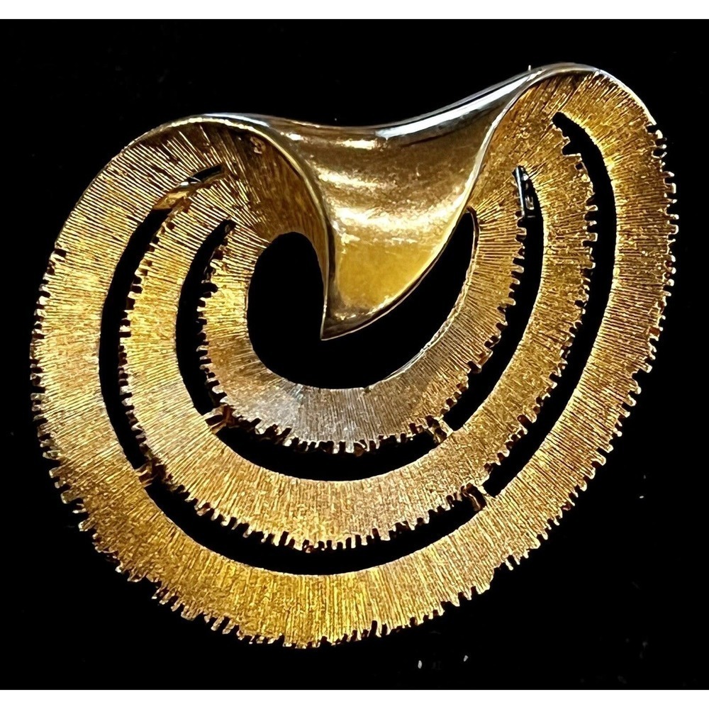 Vintage JJ Jonette Brooch MCM Abstract Swirl Matte & Polished Gold Tone Finish